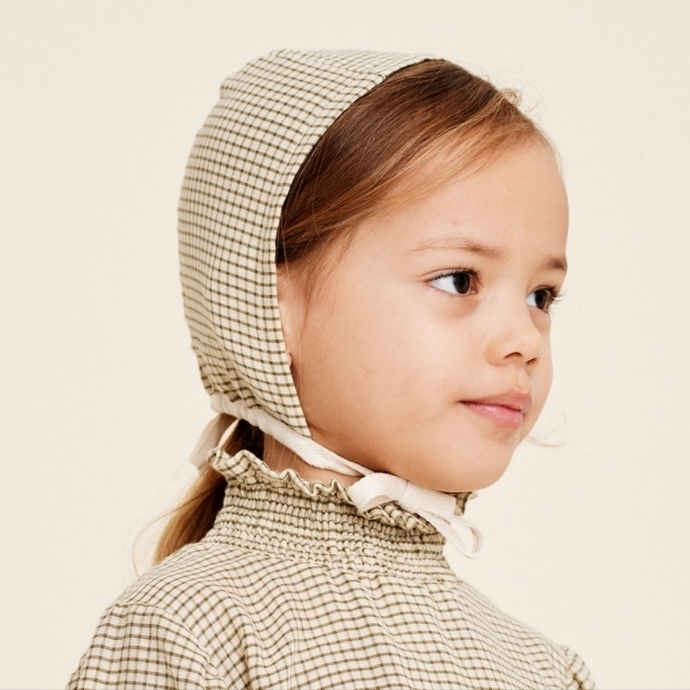 Liilu‎ | Check Bonnet